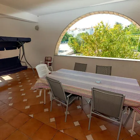Apartament Luna Rab Town