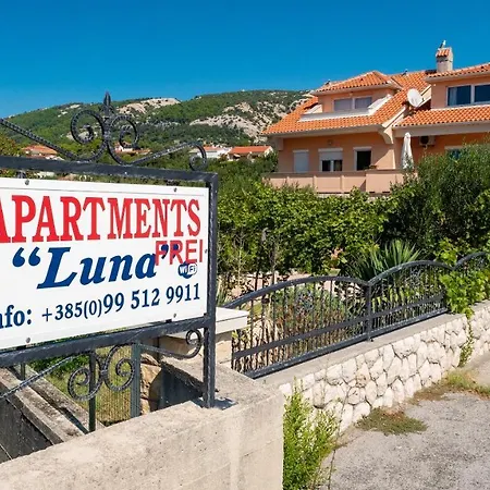 Luna Apartament Rab Town
